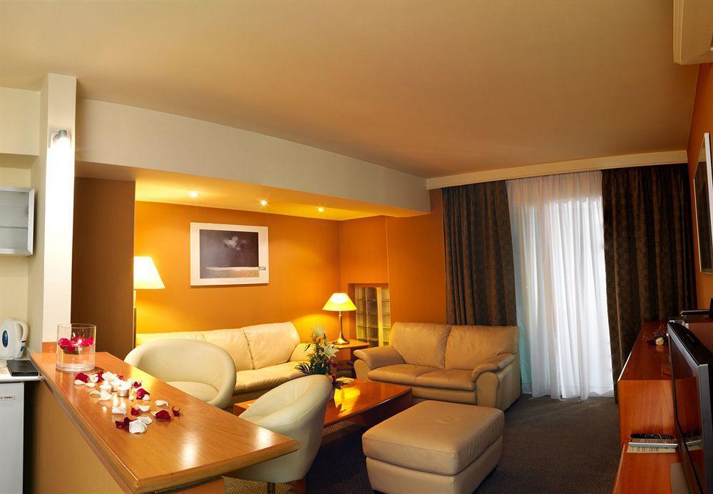Blazer Suites Hotel Atény Exteriér fotografie