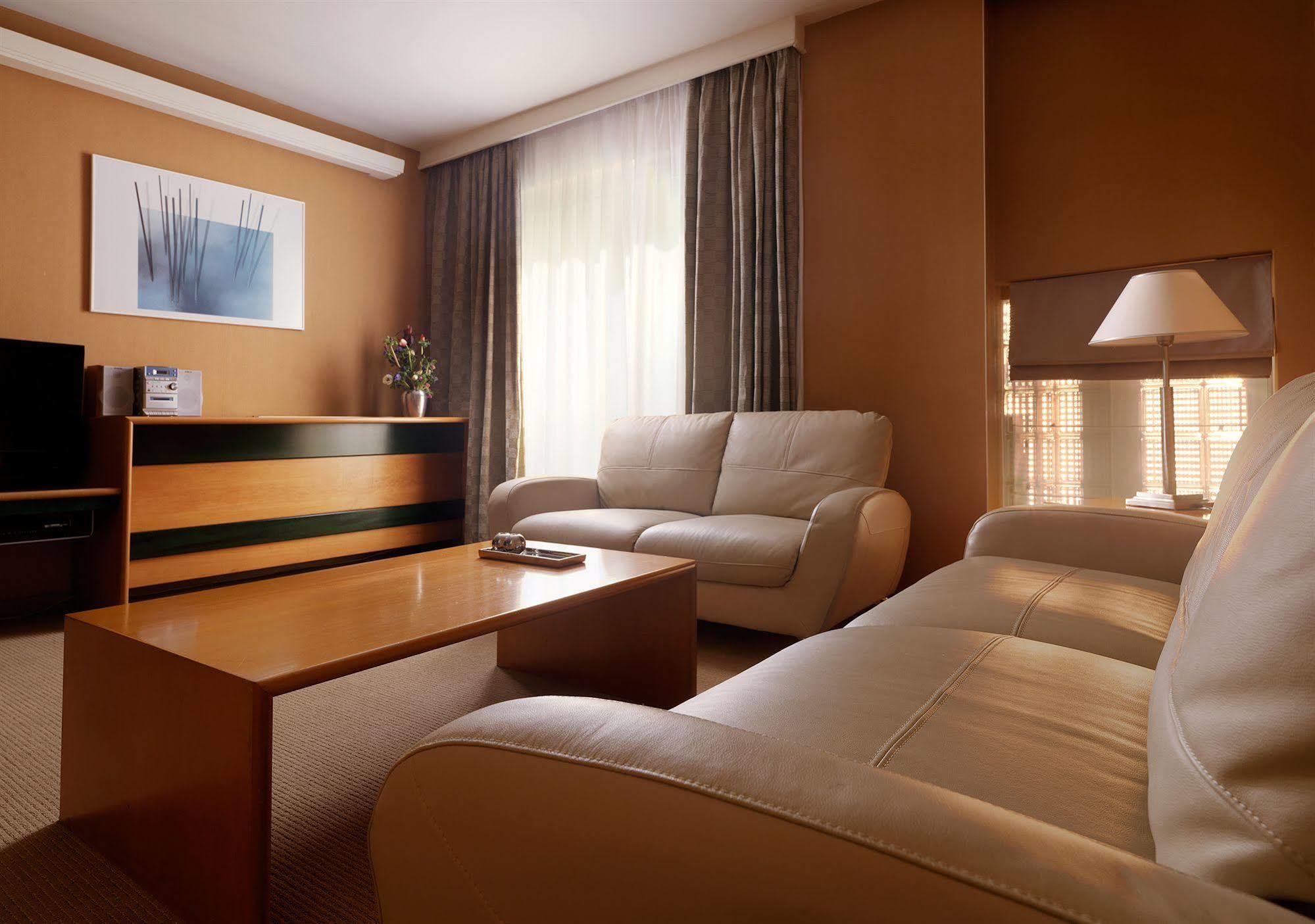 Blazer Suites Hotel Atény Exteriér fotografie